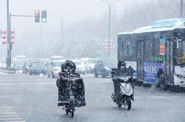 河南暴雪10到18毫米;河南暴雪2020