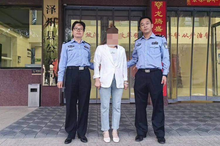 杀害女友27年后被抓;杀害女友27年后被抓了